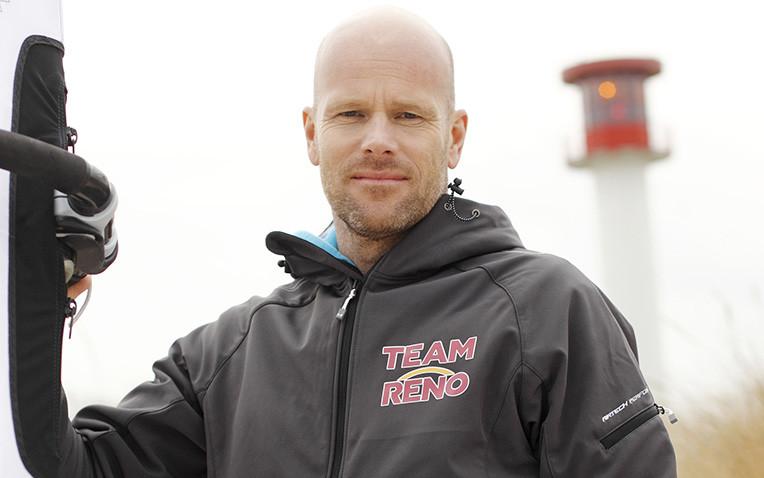 Bernd Flessner - German Surf Champion ["...I feel more balanced and more efficient during my sport activities."]